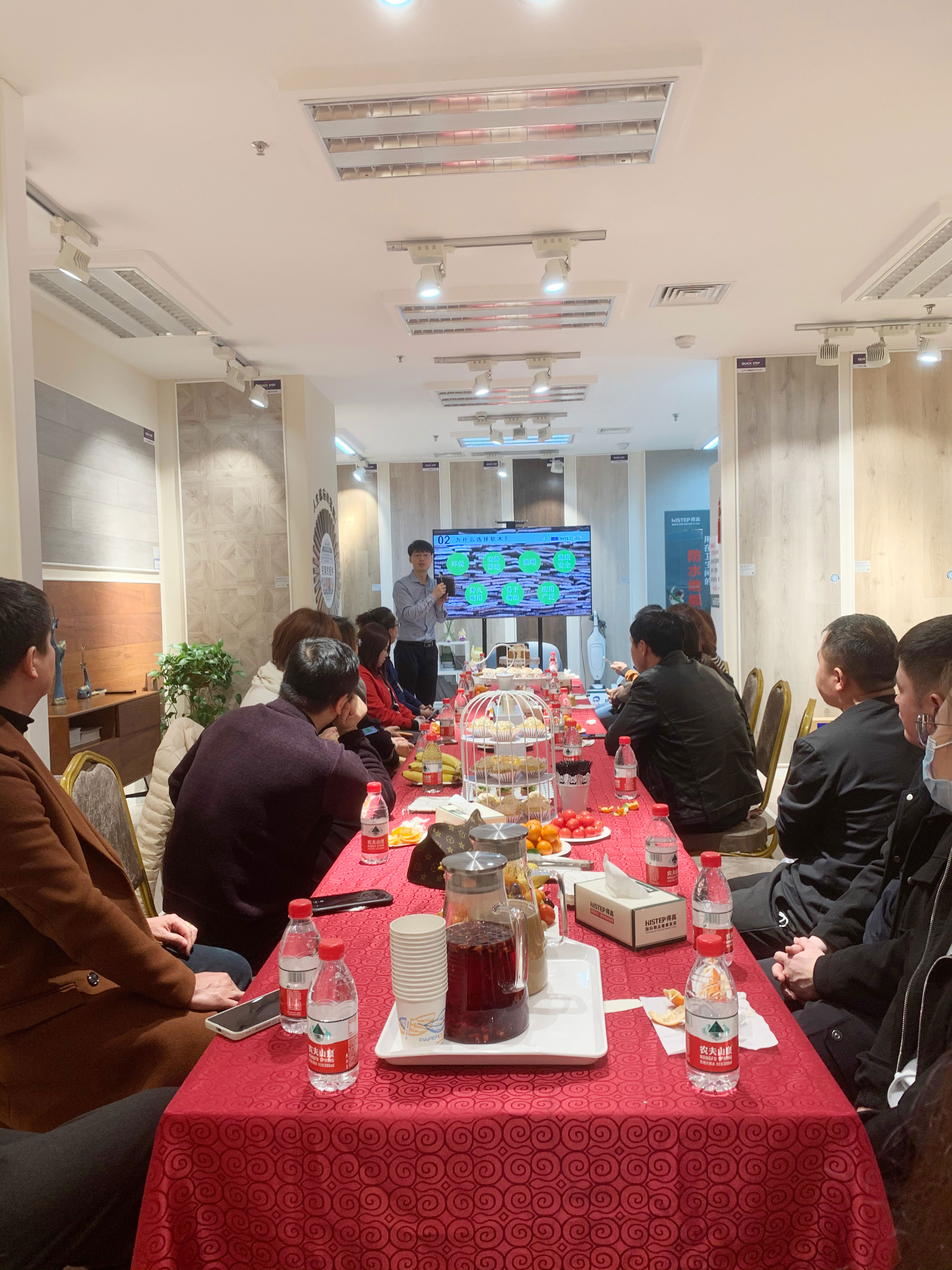 首屆新疆國際軟木文化節(jié)交流會(huì)啟動(dòng)，“軟”實(shí)力硬圈粉！ 16